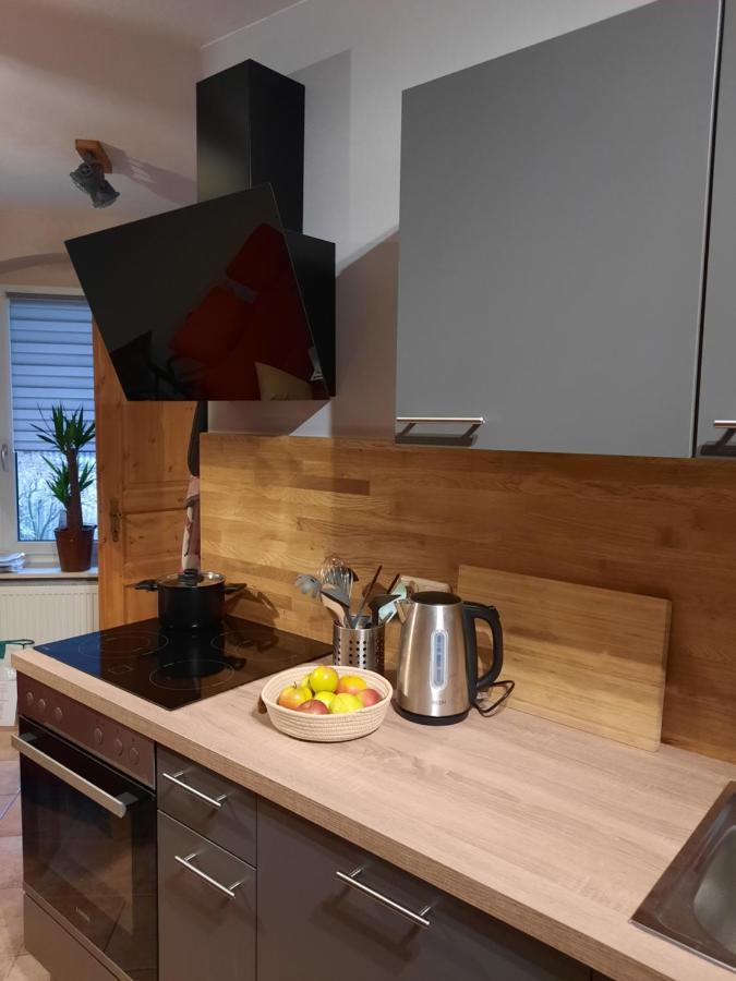 Urlaub Im Friseursalon Apartment Sebnitz Bagian luar foto