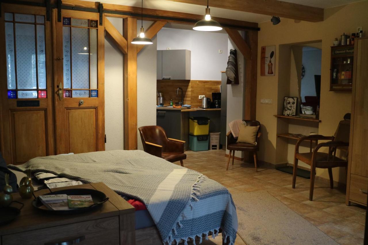 Urlaub Im Friseursalon Apartment Sebnitz Bagian luar foto